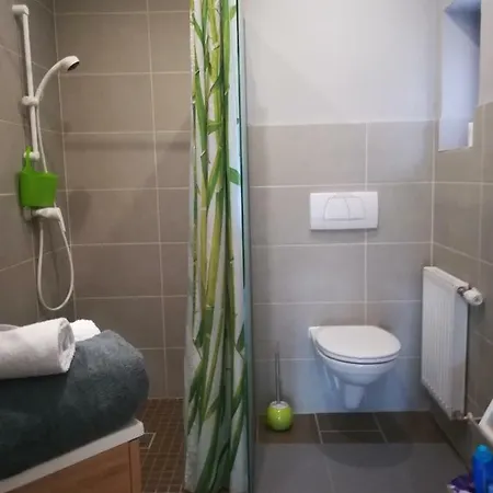 Kikis Apartment Burgau